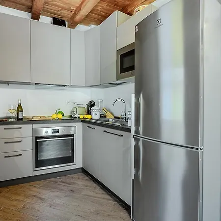Holiday home Casa Limoni